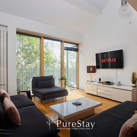 Beautiful Four Bed House By Purestay Short Lets & Serviced Accommodation Coventry With Parking Екстериор снимка
